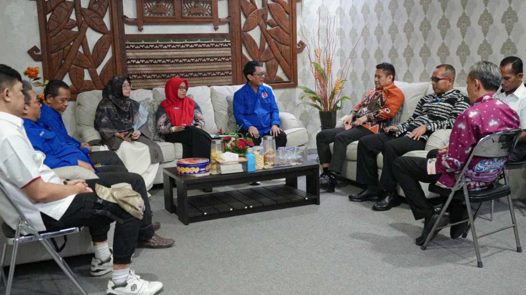 Sekda Metro Audiensi Bersama KONI, Bahas Persiapan Porprov Lampung 2026
